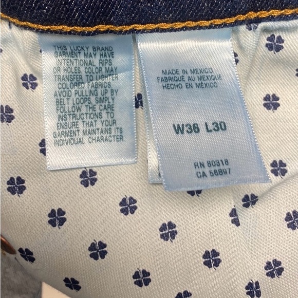 Lucky Brand 181 Relaxed Jeans with 2 Way Stretch
Size 36x30 - Picture 7 of 8